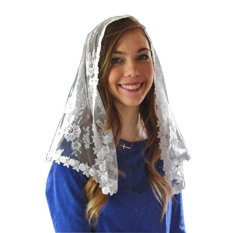 Chantilly Triangle Lace Mantilla